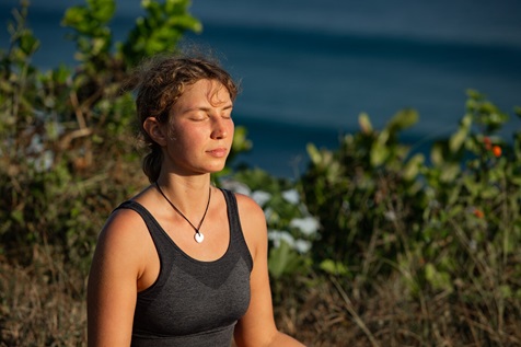 Cultivez la sérénité avec la respiration profonde à domicile